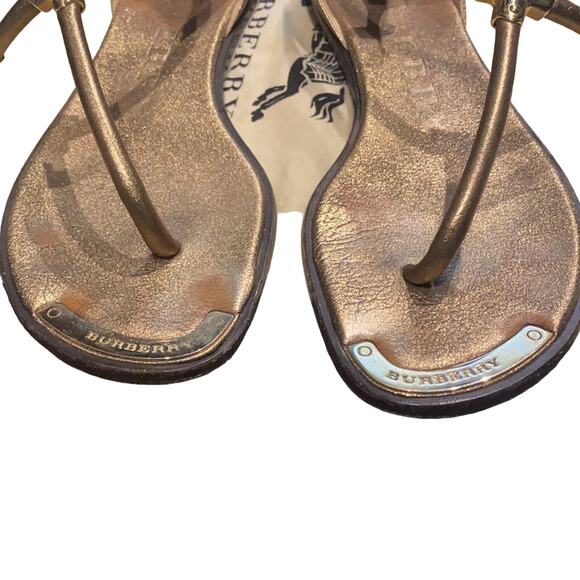 Burberry Metallic Gold Sandal size 38 - Picture 3 of 7